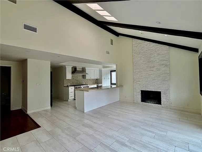 363 Newport Glen Ct — Photo 14