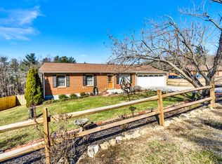 10396 Ivy Ridge Rd, Bent Mountain, VA 24059