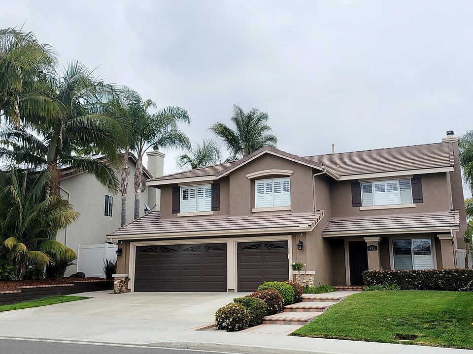 1st image of 485 Lexington Cir