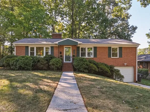 2716 Patricia Ln, Winston Salem, NC 27103