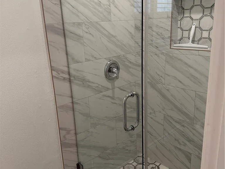 511 Mariposa Ave — Photo 18