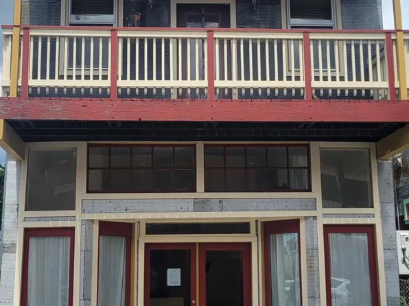 33 Main St #A, Isleton, CA 95641