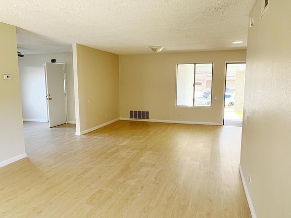 4th image of 4607 Sidlaw Ct