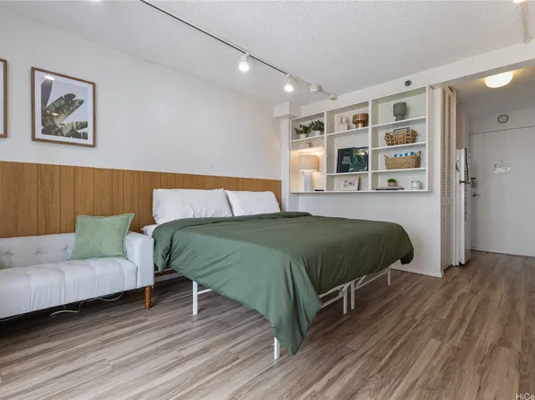 1920 Ala Moana Blvd APT 808, Honolulu, HI 96815