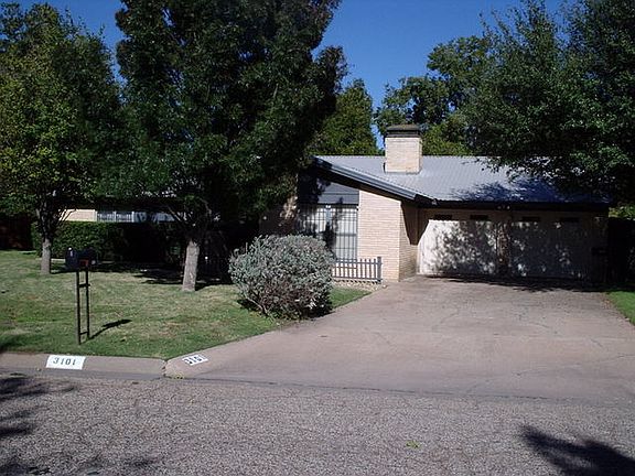 2nd image of 3101 Monterrey Cir