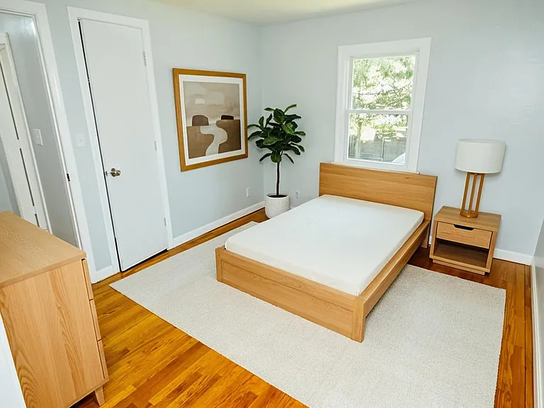 21 Saratoga Rd #21 — Photo 5