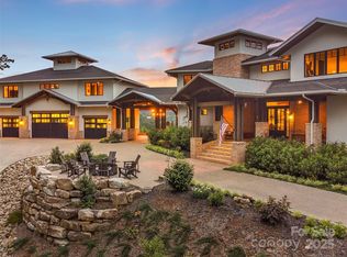 26 Bonnies Cove Trl, Mills River, NC 28759