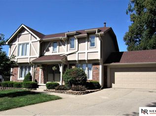 14704 Frances Cir, Omaha, NE 68144