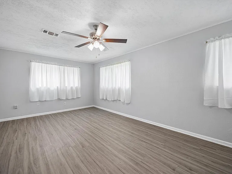 9315 Glen Shadow Dr — Photo 8