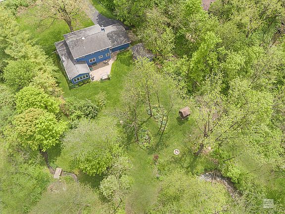 1.385 Acres...A nature lover's dream