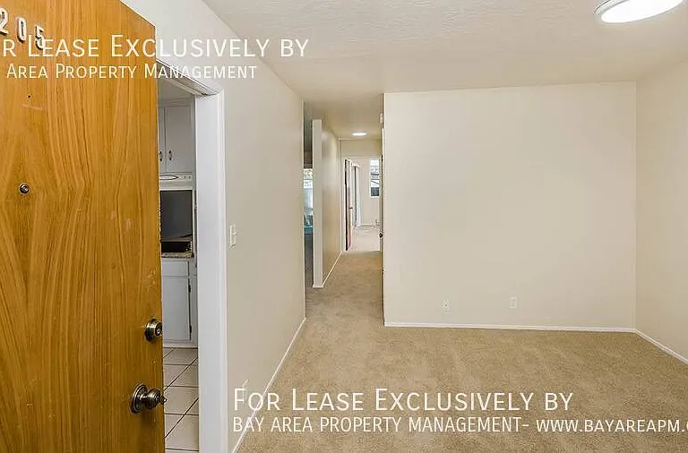 1335 El Camino Real #205 — Photo 3