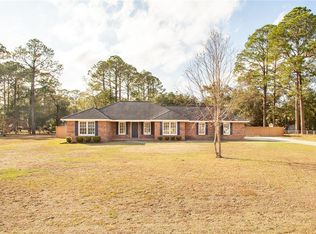 1249 Cherrywood Rd, Waycross, GA 31503