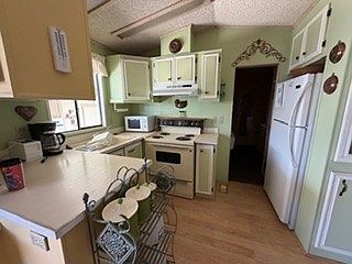 2nd image of 10442 N Frontage Rd #198