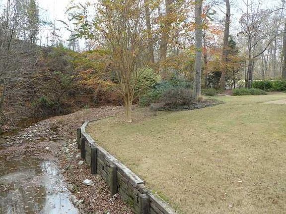 4th image of 4053 Davies Manor Dr