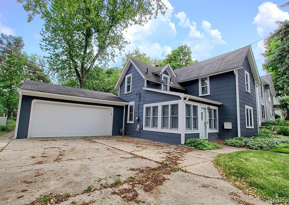 1st image of 314 Lake St