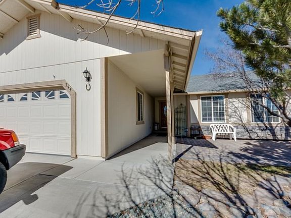 2nd image of 395 Carlene Dr
