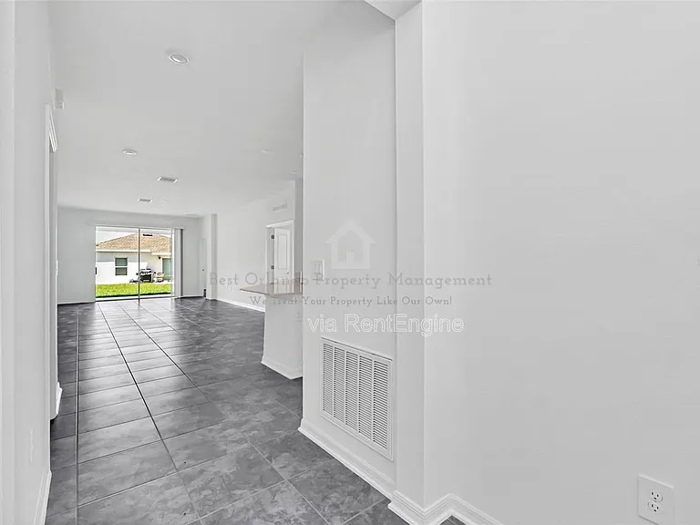 4213 Patterson Cv — Photo 3