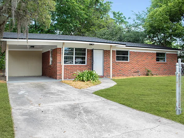 3824 Springrove St, Jacksonville, FL 32209