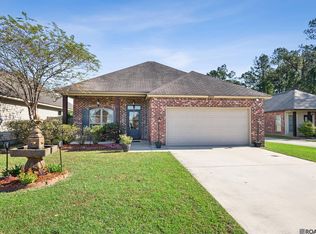 28214 Lake Borgne Ave, Livingston, LA 70754
