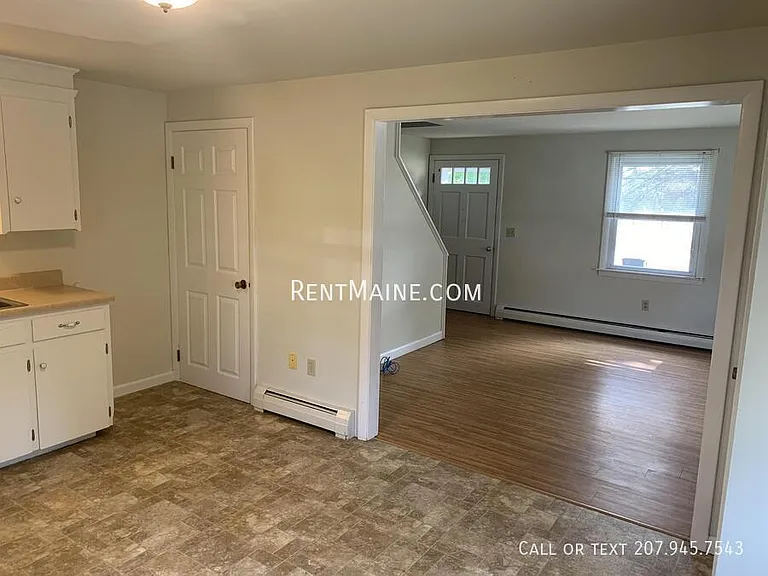 232 Mount Hope Ave — Photo 2