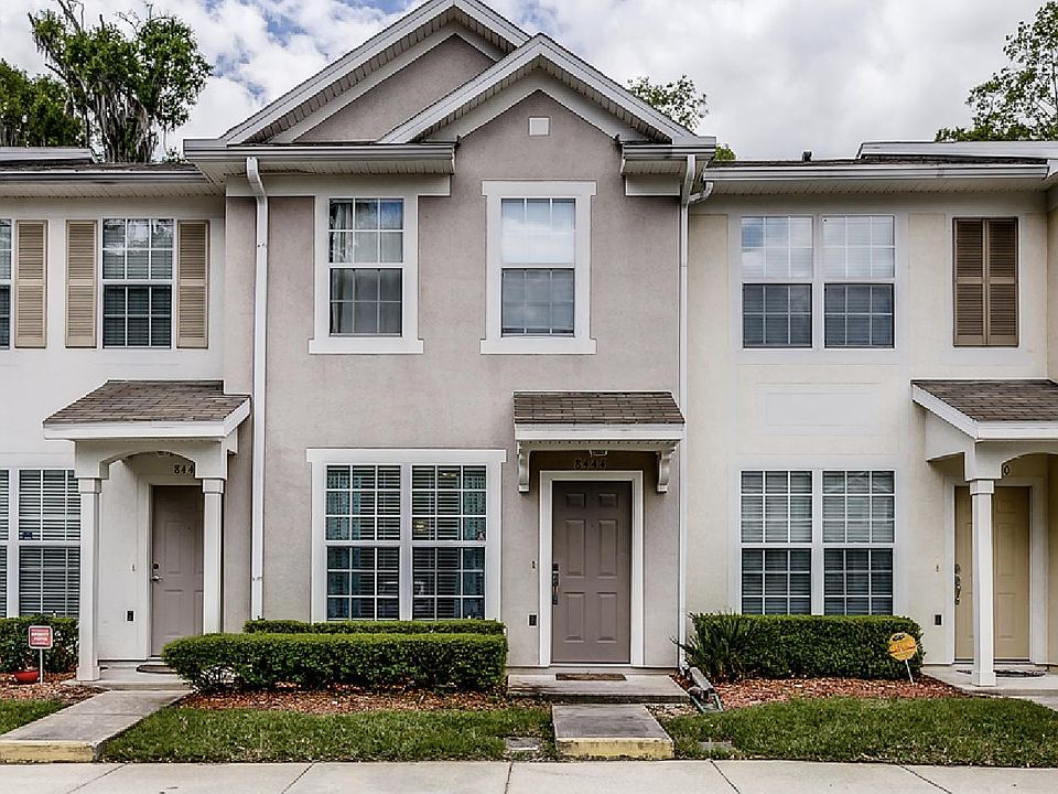 1st image of 8444 Thornbush Ct