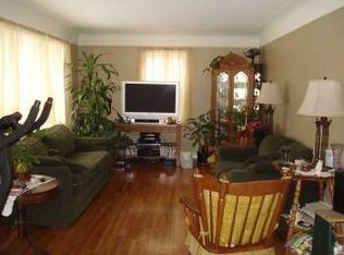 8639 Kennedy Memorial Dr, Saint Bonifacius, MN 55375