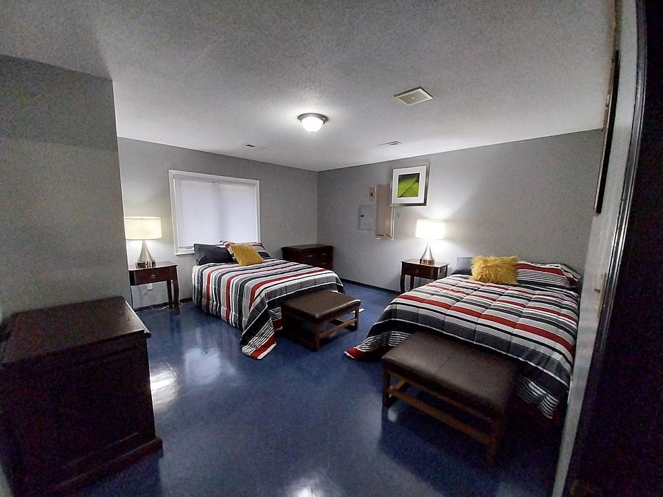 2nd image of 125 Anna Ave #1B