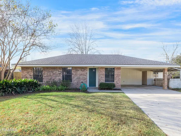 209 Longfellow Dr, Lafayette, LA 70503