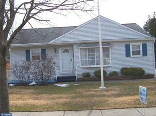 22 Woodbine Ave, Maple Shade, NJ 08052