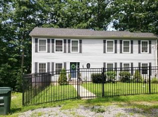 110 Hayward St, Hopkinton, MA 01748