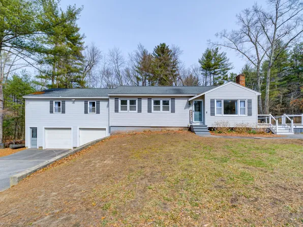 671 Bridge Street, Pelham, NH 03076