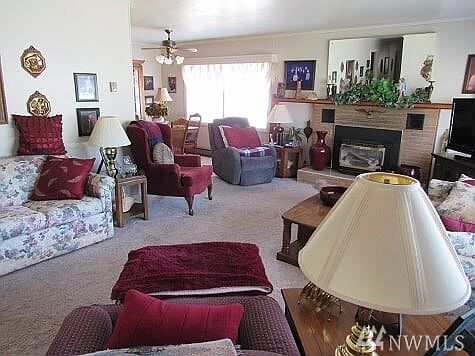 3rd image of 102 Emerson Ave