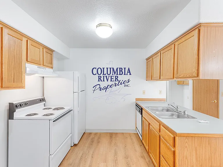 4244 Ocean Beach Hwy #102 — Photo 13