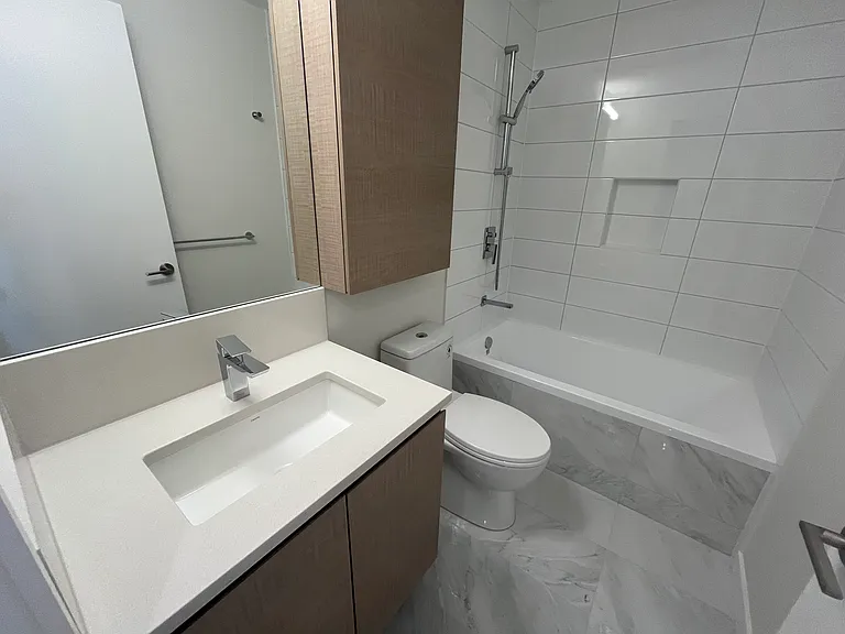 2186 Gilmore Ave N #4603 — Photo 7