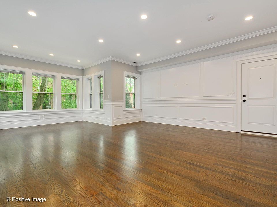 1st image of 7314 N Claremont Ave APT 1N