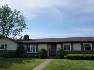 2084 Andover Ln, Erie, PA
