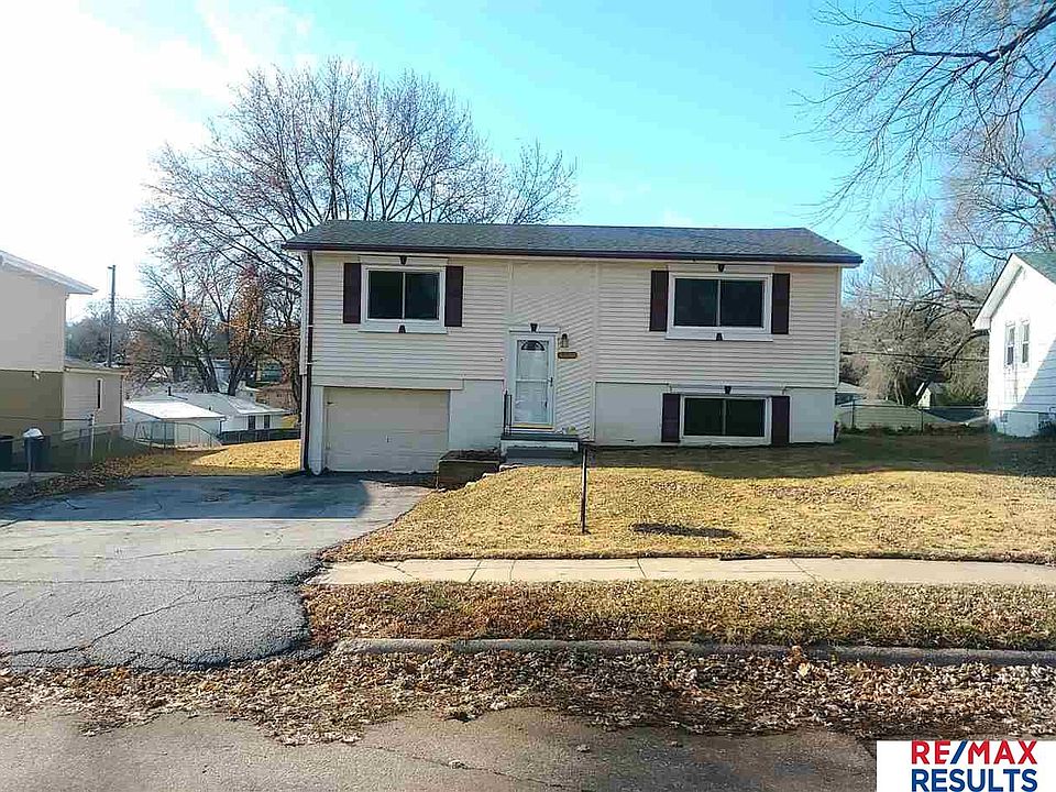 1st image of 4923 N 93rd Ave