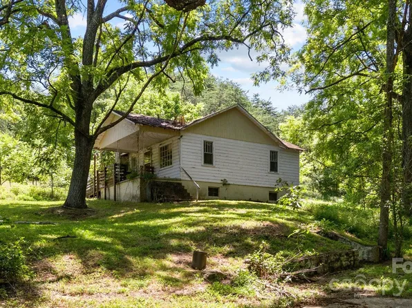 39 Old Salem Rd, Alexander, NC 28701