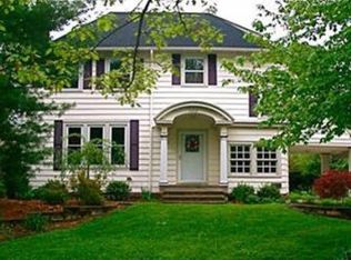 3009 Lincoln Blvd, Cleveland Heights, OH