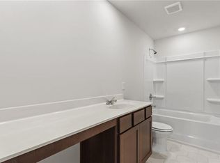 218 Hampton Hollow Dr, Jefferson, GA 30549