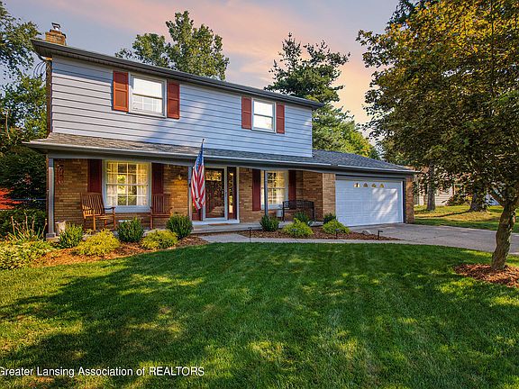 3rd image of 2768 Eastway Dr