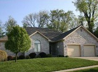1410 Park Meadow Way, Beech Grove, IN 46107