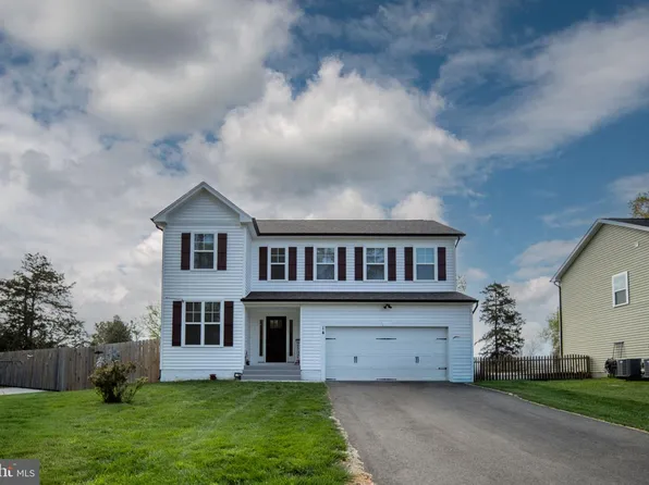 14 Carol St, Fredericksburg, VA 22405