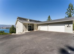 15 Cougar Crossing Ln, Chelan, WA 98816