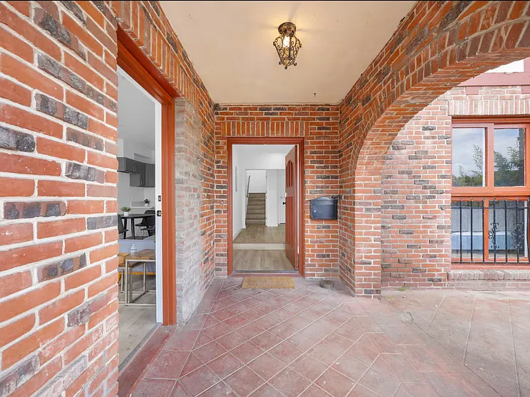 5107 Crenshaw Blvd — Photo 13