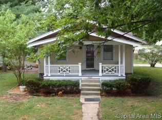 2001 Dial Ct, Springfield, IL 62704