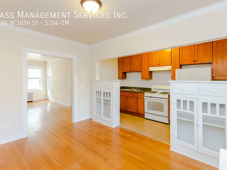 5104 W 18th St #1M — Photo 1