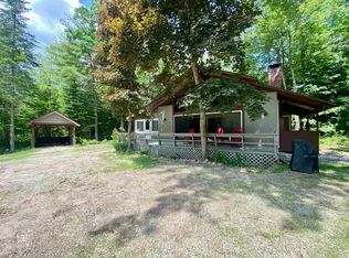 60 Pequawket Dr, Conway, NH 03818