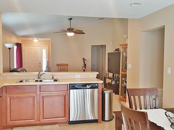 3rd image of 7020 Forest Mere Dr