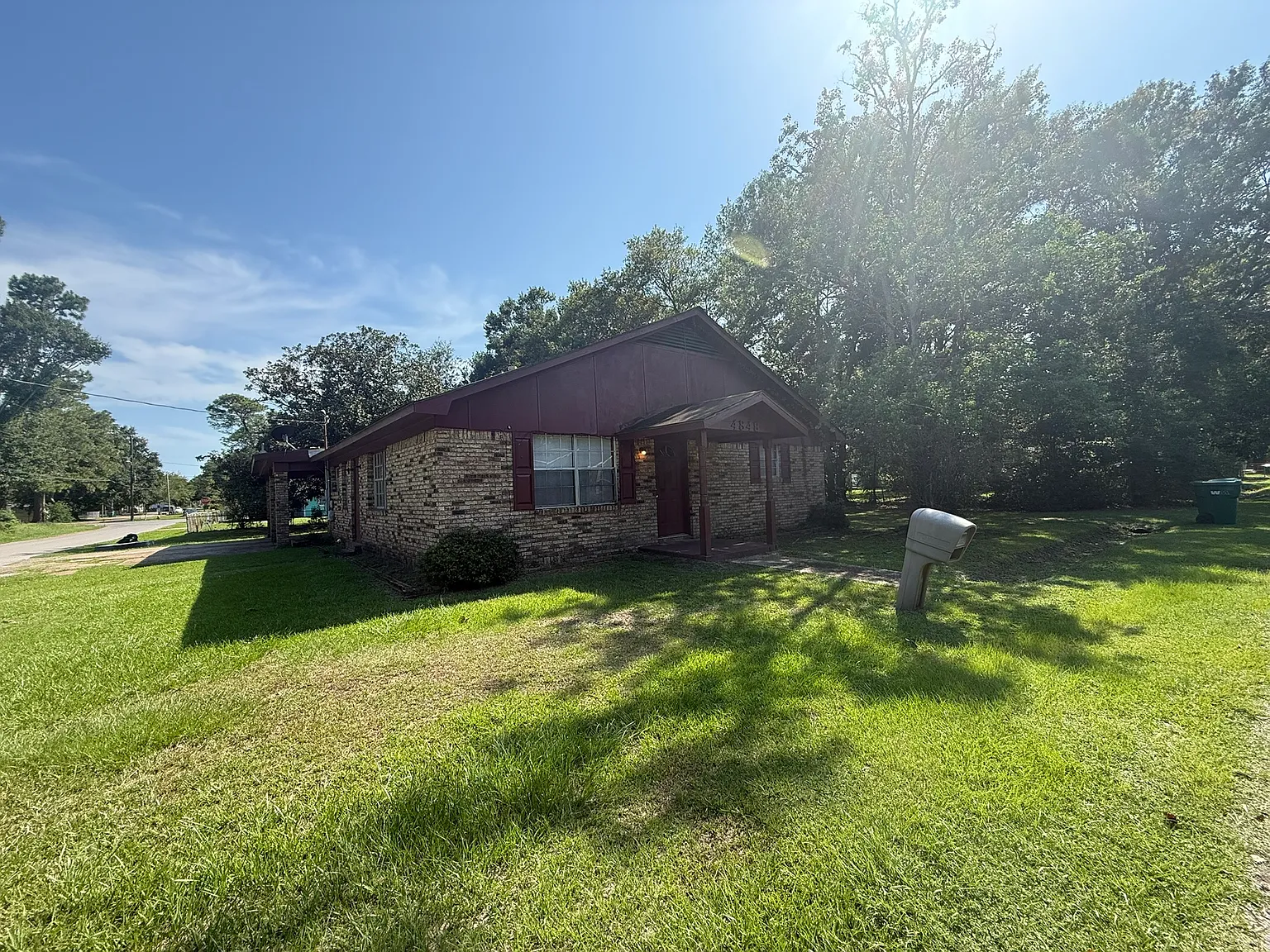 4848 Saphire Avenue - 1 — Photo 3